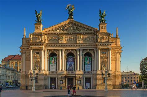 Lvovská opera a historické centrum