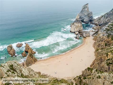 Praia da Ursa pod útesy Cabo da Roca
