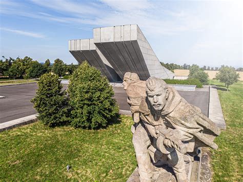 Národní památník druhé světové války Hrabyně