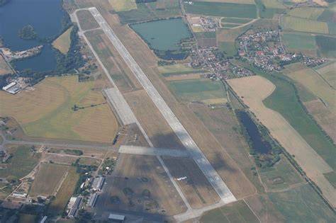 Letiště Hradec Králové z leteckého pohledu