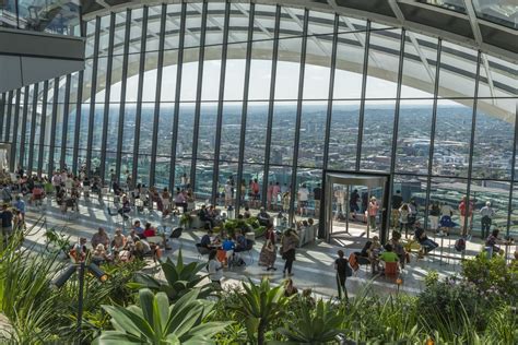 Sky Garden ve 35. patře
