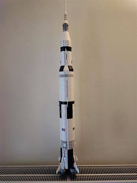 Expozice Apollo Saturn V měsíční modul