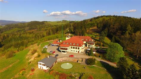 Hotel Vyhlídka Náchod výhled
