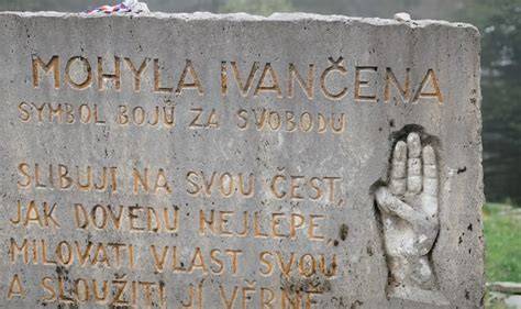 Mohyla Ivančena pod Lysou horou