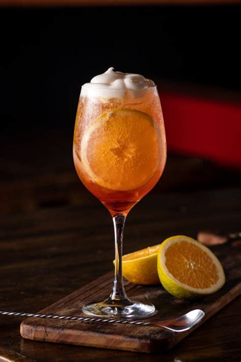 signature koktejl Kogo No. 25 Sour