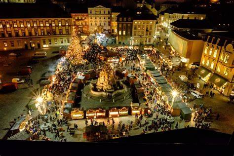 Adventní trhy v Praze a Brně