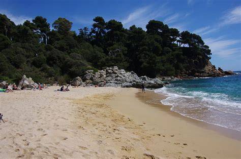 Costa Brava zátoky a pobřežní stezky