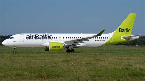 Letadlo airBaltic Airbus A220-300