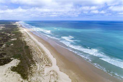 Ninety Mile Beach a mys Reinga