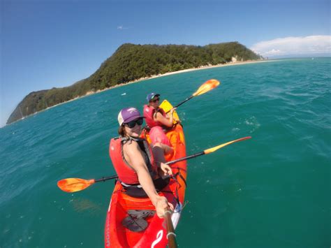 Abel Tasman pláže kajaky tuleni