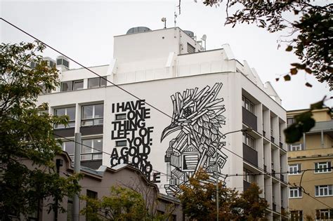 Komunardů U Průhonu mural pták báseň