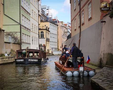 Gondola na Čertovce v Pražských Benátkách