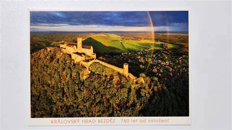 hrad Bezděz romantický historický pohled